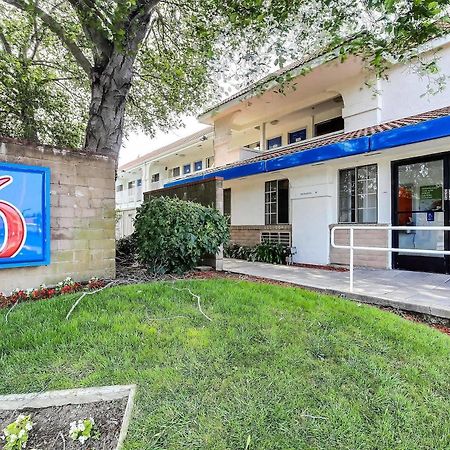 Motel 6-Pinole, Ca Zewnętrze zdjęcie