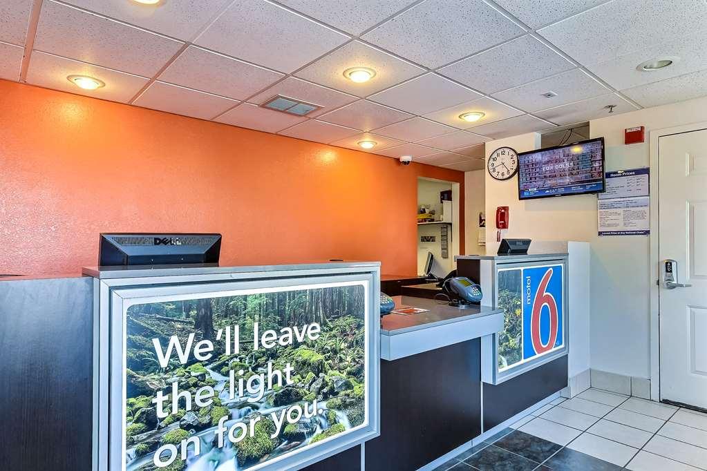 Motel 6-Pinole, Ca Wnętrze zdjęcie