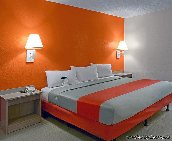 Motel 6-Pinole, Ca Zewnętrze zdjęcie