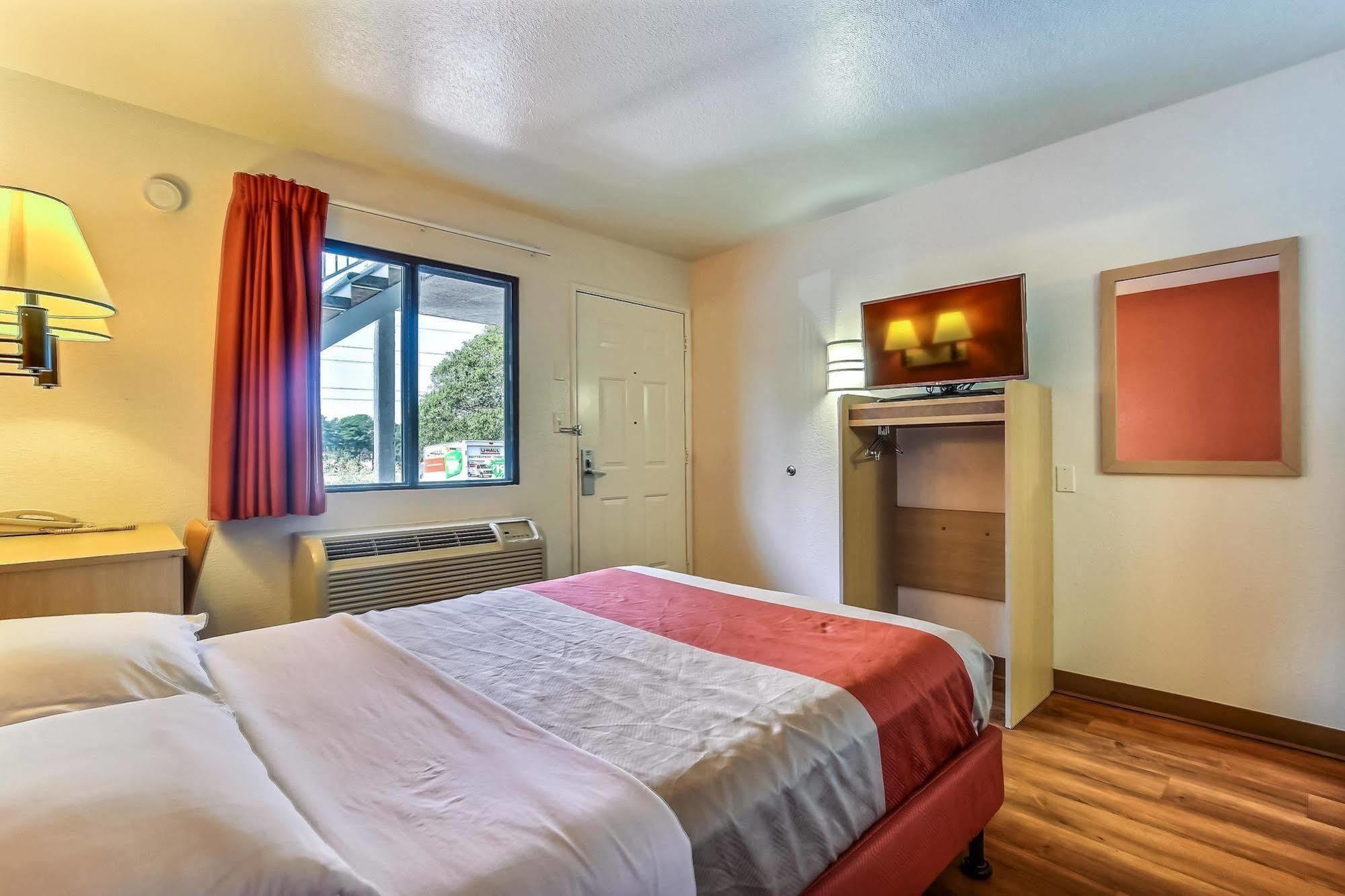 Motel 6-Pinole, Ca Zewnętrze zdjęcie